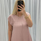 🔥HOT SALE🔥Ujjatlan, redőzött, egyszerű egyszínű ruha