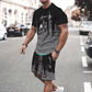 👕Férfi grafikás póló és rövidnadrág szett – Összeillő, puha, állítható derékrésszel 🌴