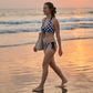 Női bikini szett kockás mintával, nyaknál kötős